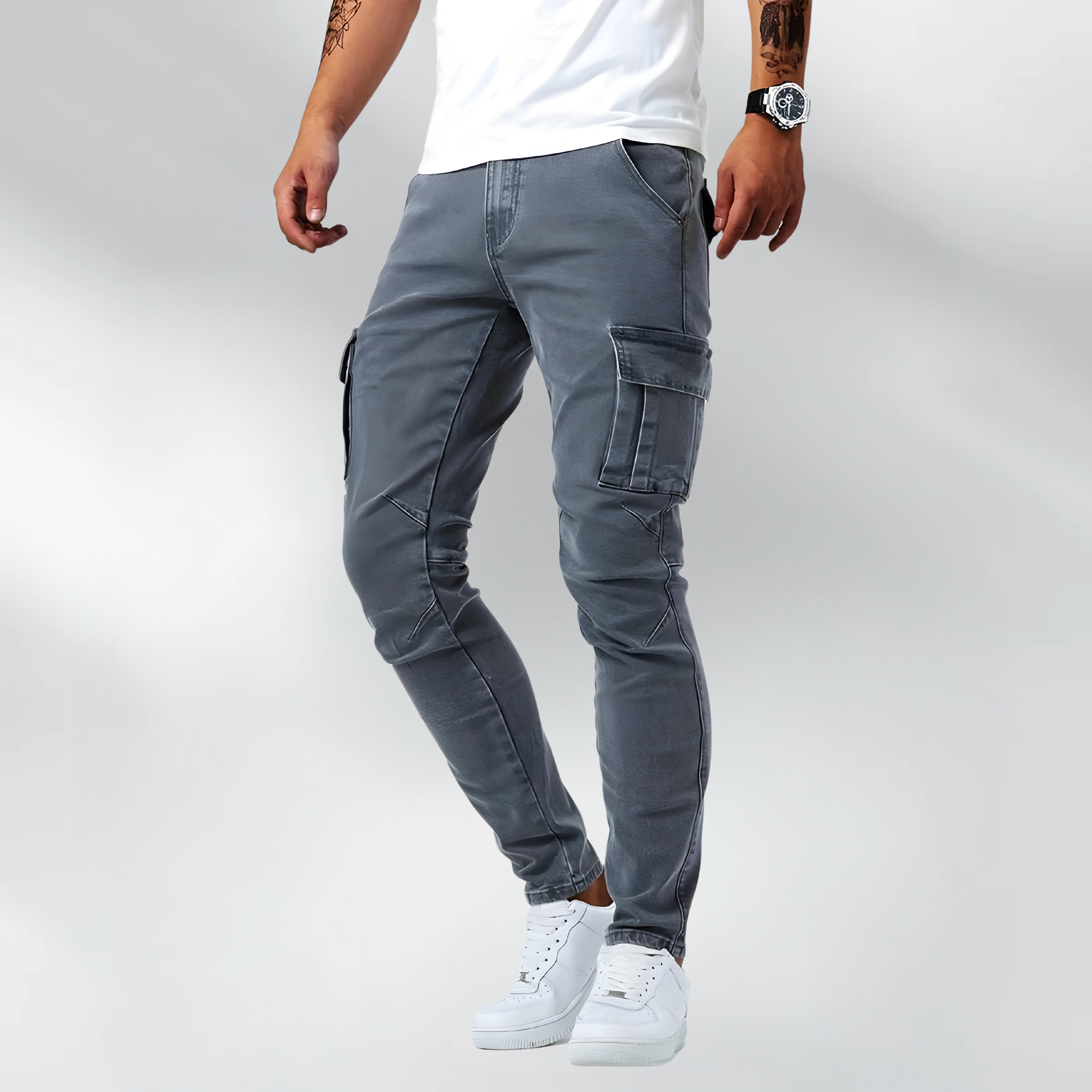 N&B  SAMUEL CARGO BUKSER™