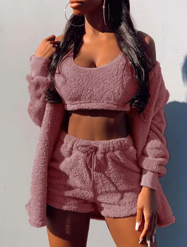 N&B PLUSH™ | WOMAN SET