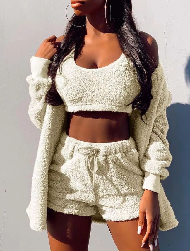 N&B PLUSH™ | WOMAN SET