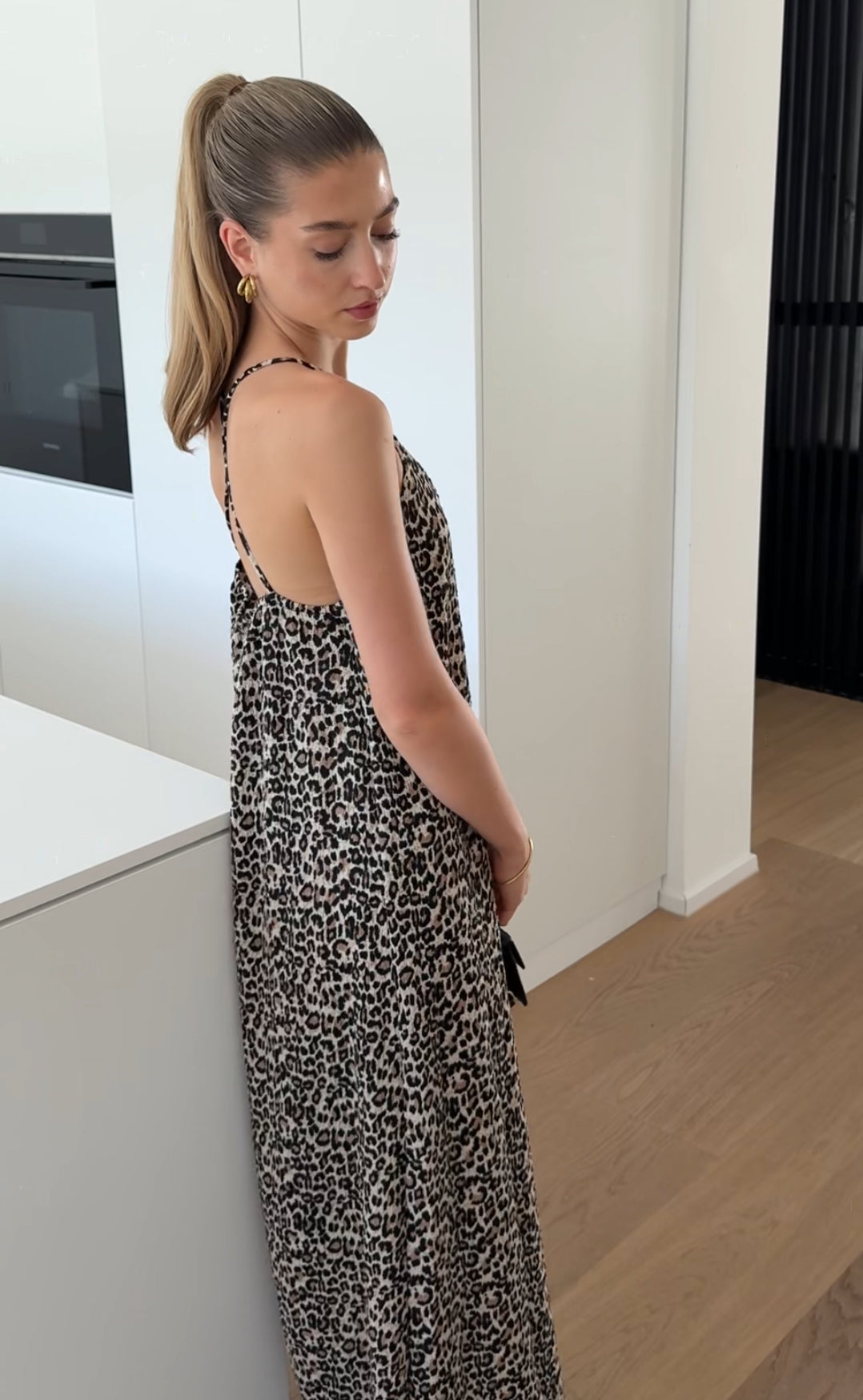 N&B MAXI™ | LEOPRINT DRESS