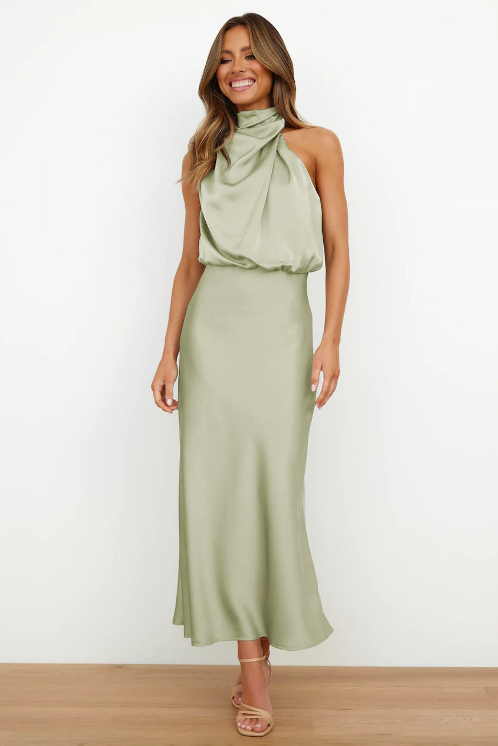 N&B™ Lydia™  | Lang kjole med halterneck