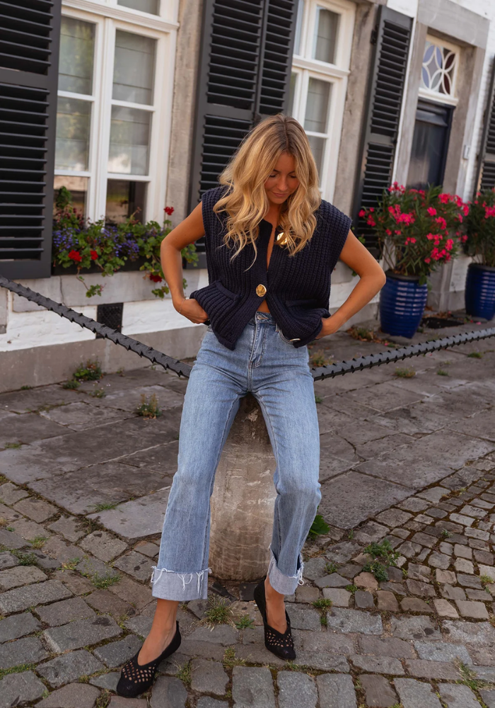 N&B™ FENJA™ | DEN ELEGANTE LAG-PÅ-LAG-VESTEN