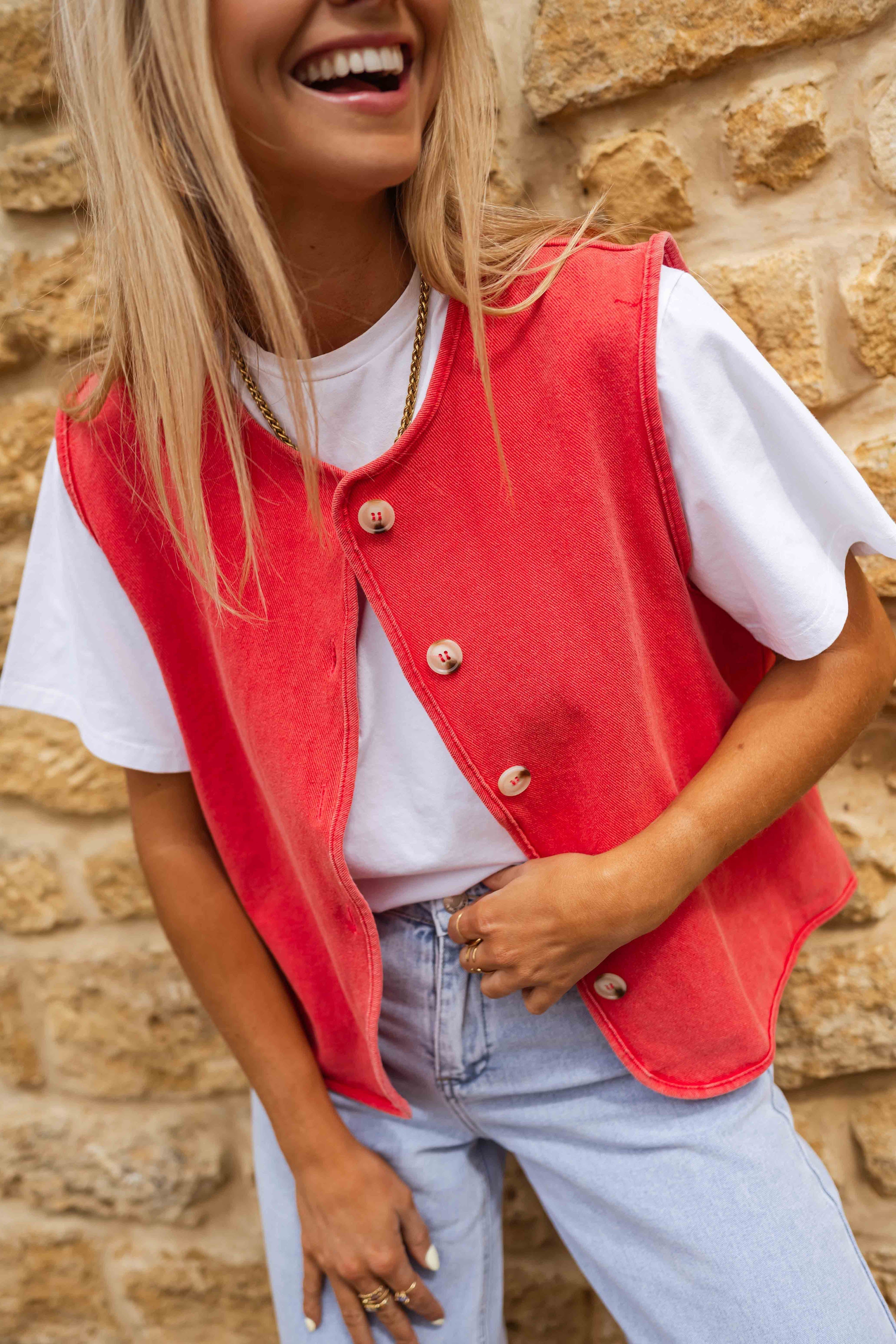 N&B™ LINA™ | SOMMERVESTEN